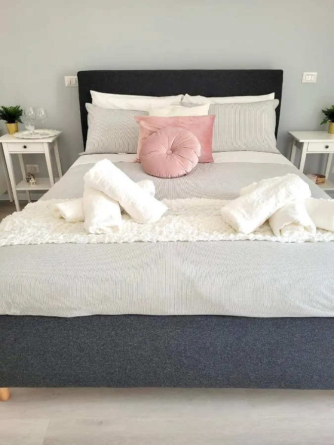Apartment Ferienwohnung Eden House Bari Italien